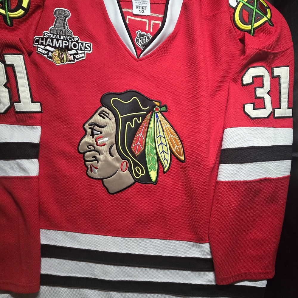 CCM NHL CHICAGO BLACKHAWKS ANTTI NIEMI STANLEY CUP 2010 Jersey Fight Strap Sz 52